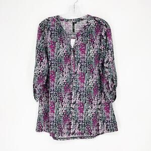 Cathy 3/4 Sleeve Roll Tab Henley Top Size Medium